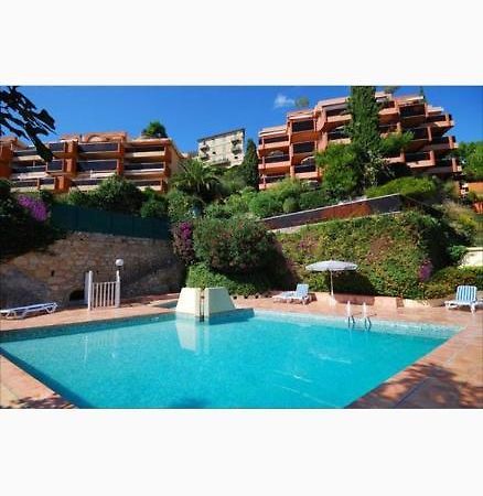 Residence "Le Golfe Bleu" Roquebrune-Cap-Martin Bagian luar foto