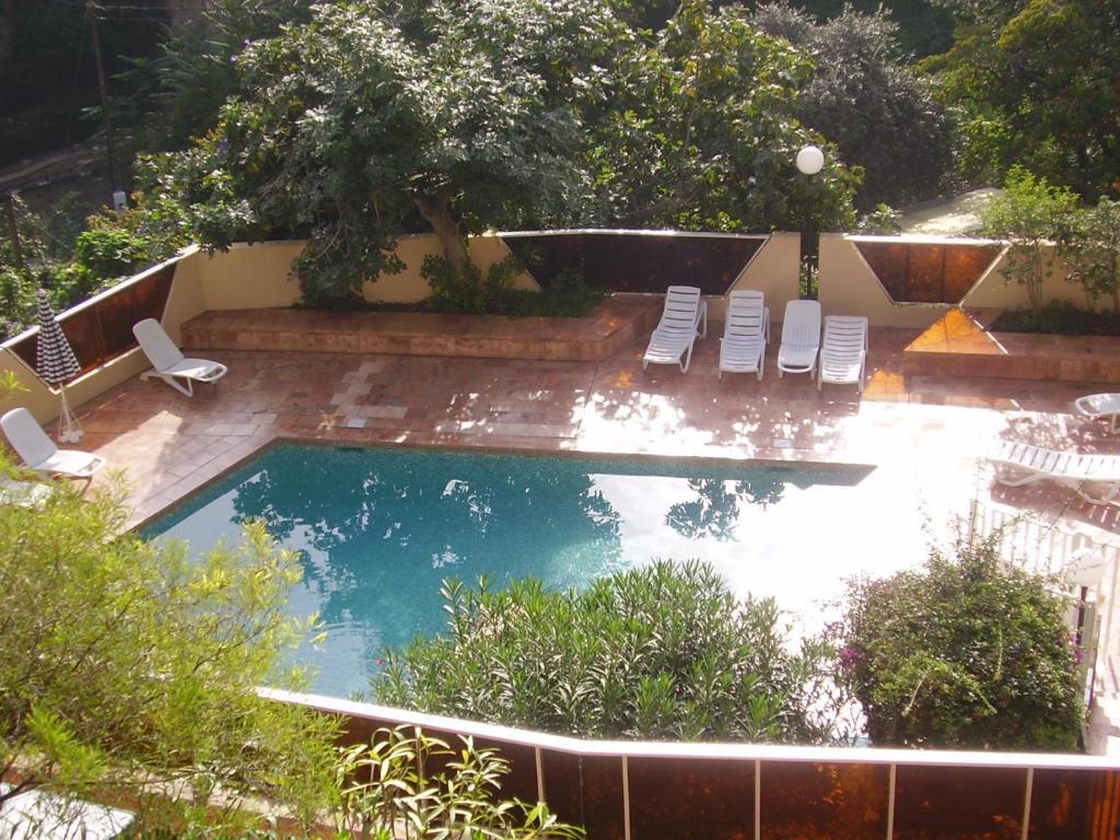 Residence "Le Golfe Bleu" Roquebrune-Cap-Martin Bagian luar foto