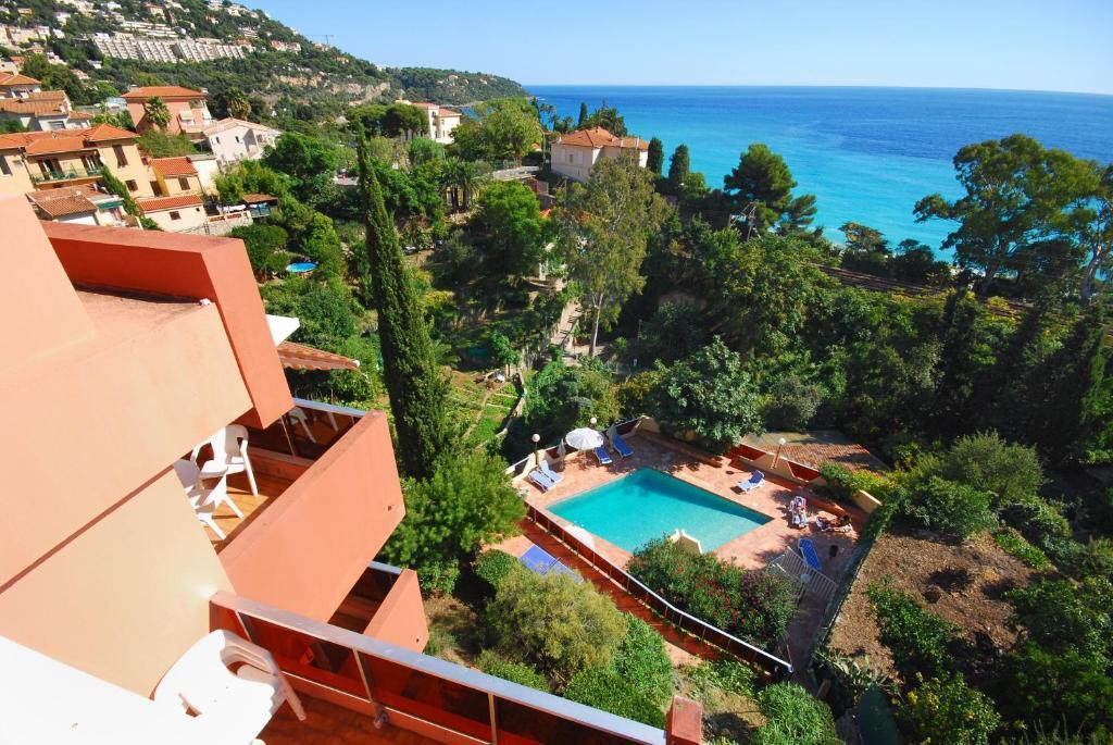Residence "Le Golfe Bleu" Roquebrune-Cap-Martin Bagian luar foto