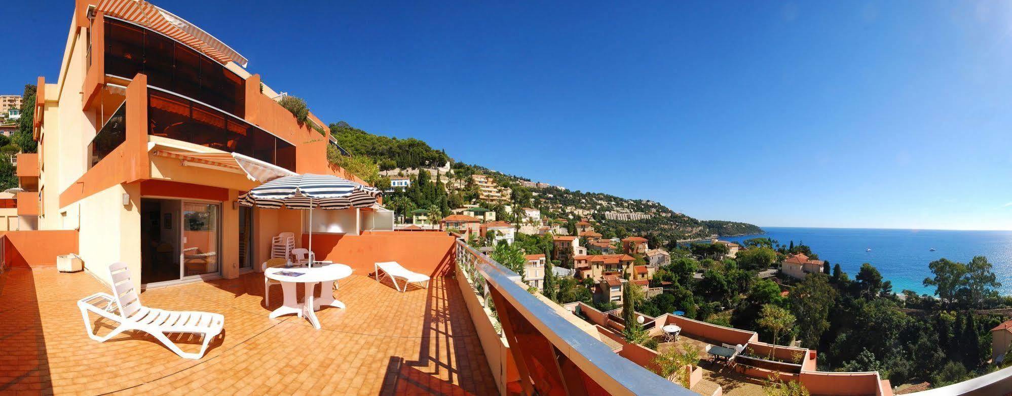Residence "Le Golfe Bleu" Roquebrune-Cap-Martin Bagian luar foto